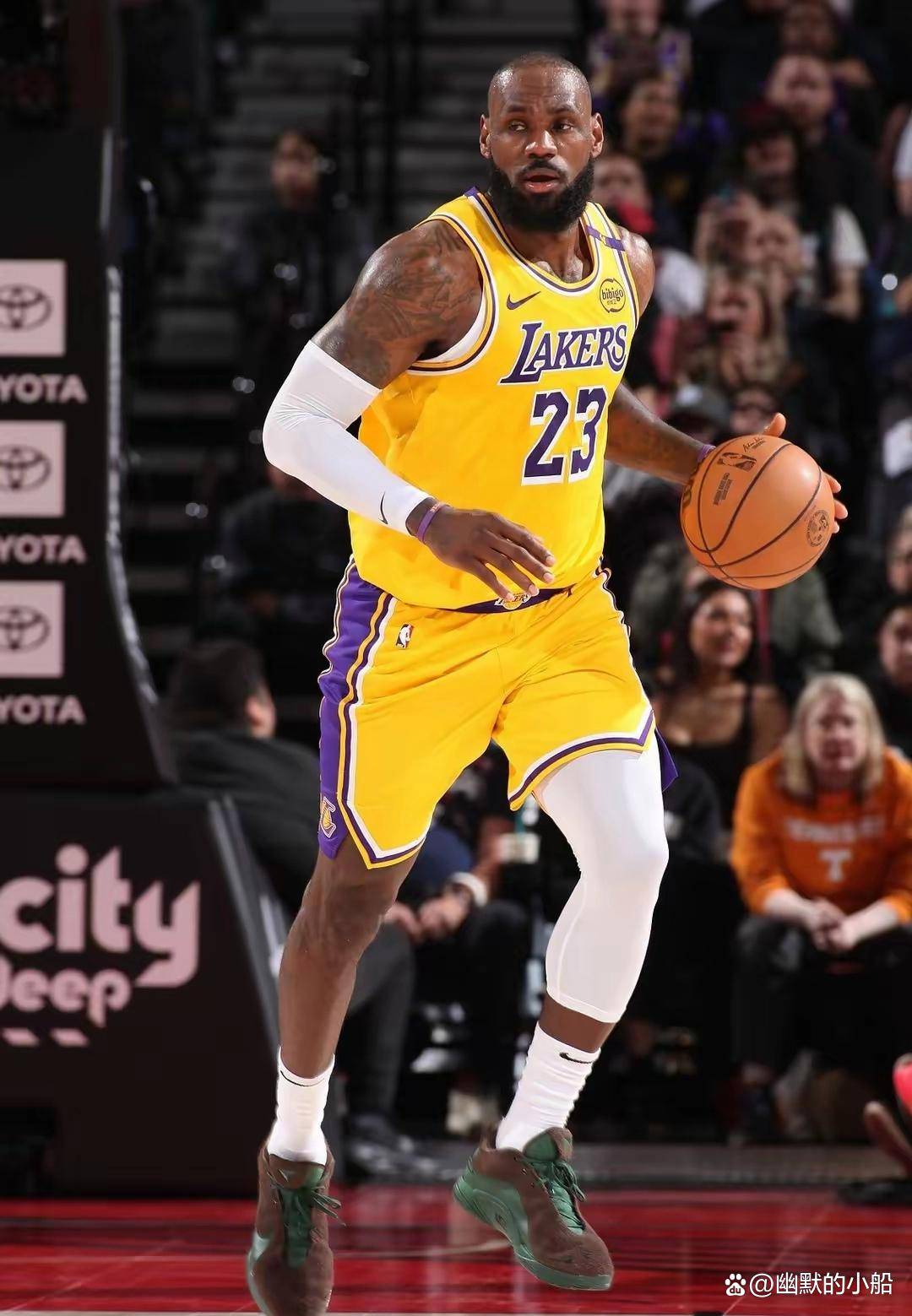 C罗在TL比赛中突破纪录马龙怒砍55分,费城76人伤情更新备战NBA常规赛都惊呆了的简单介绍 C罗在TL比赛中突破纪录马龙怒砍55分,费城76人伤情更新备战NBA常规赛都惊呆了的简单介绍