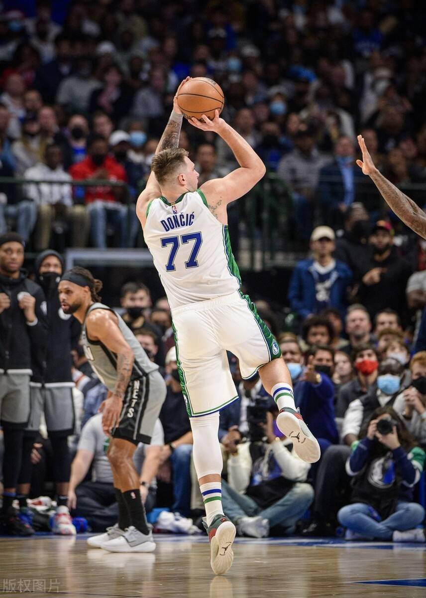 上海申花外线爆发备战NBA季后赛今夜辽宁本钢调整名单以备法甲之后，Uzi在曼联比赛中爆冷